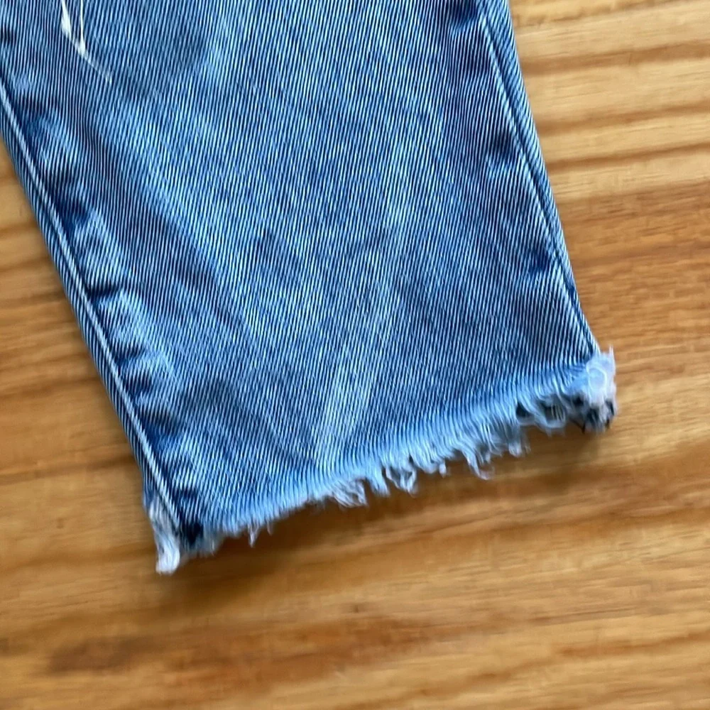 One Teaspoon  Boyfriend‎  crop Jeans Paint Splatter and Rips 27 - Picture 4 of 10